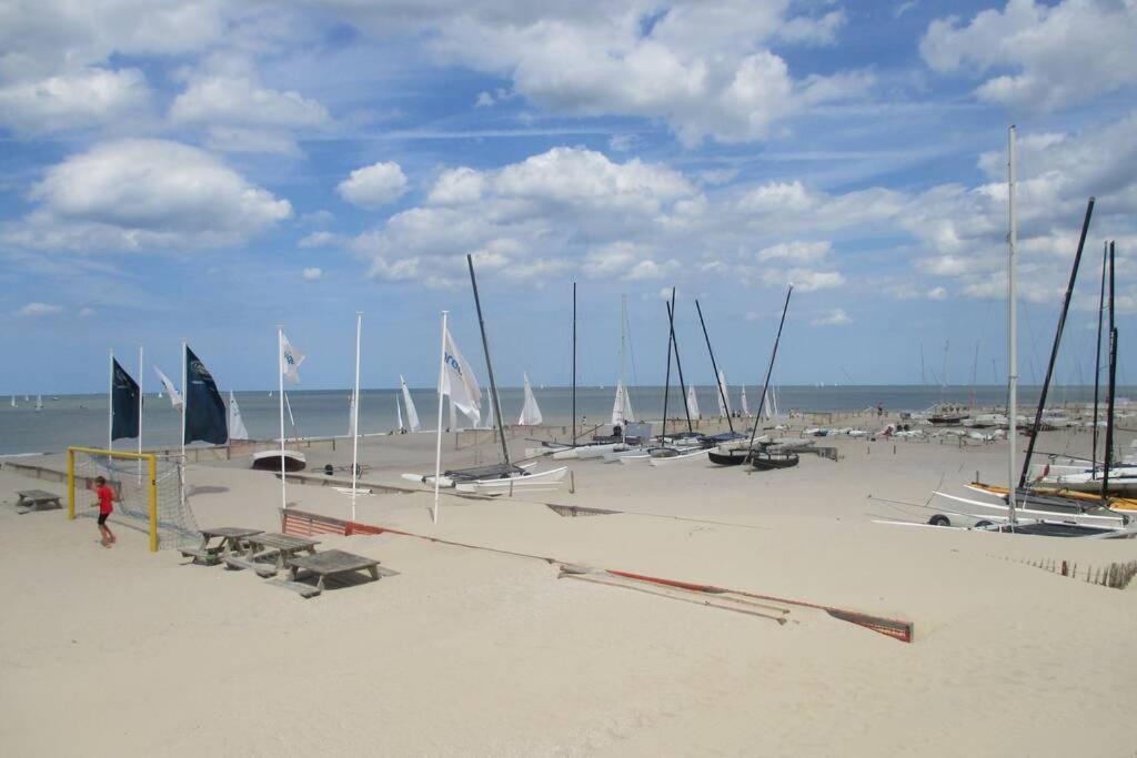 Appartement Residentie Astrid Met Private Parking Бреден Екстер'єр фото
